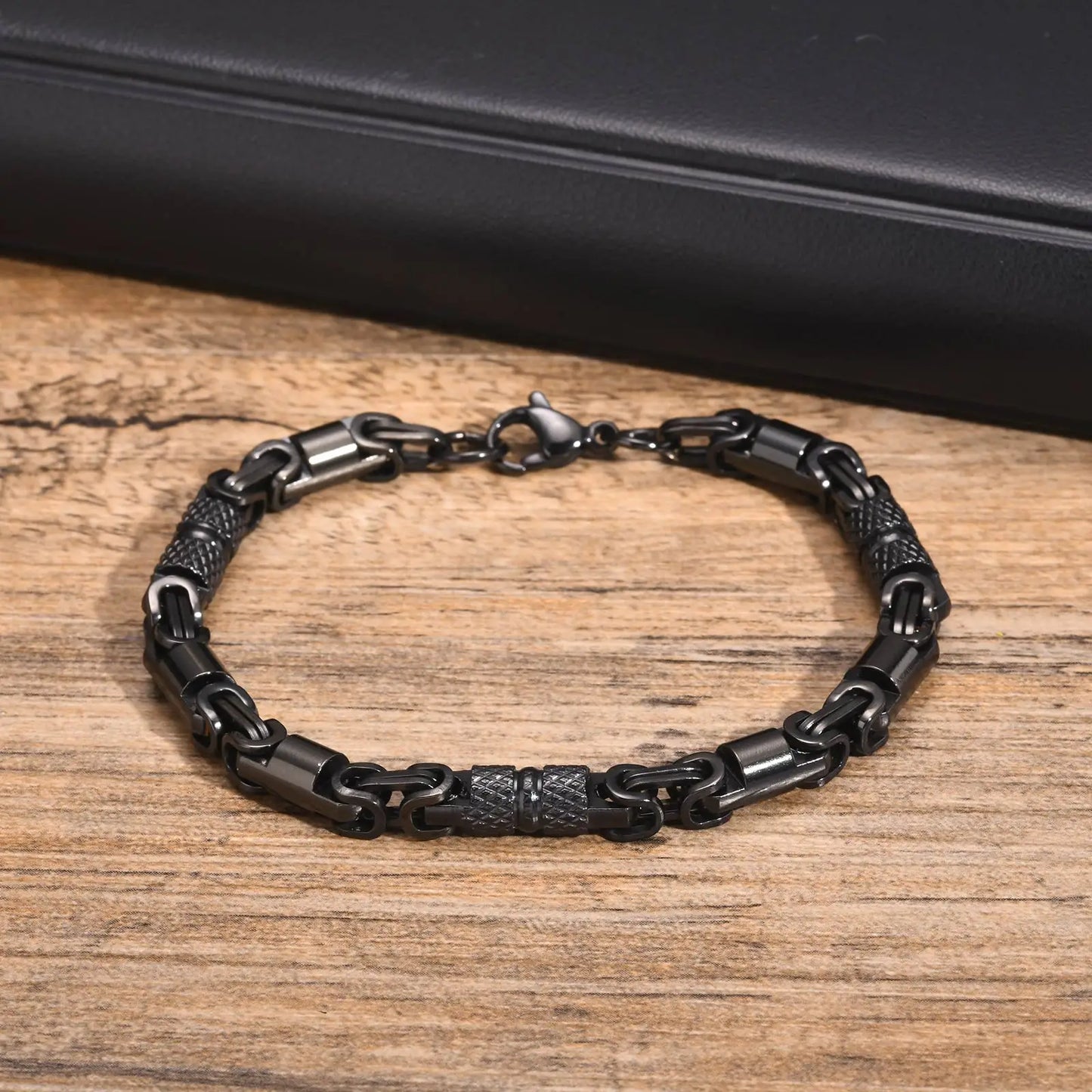 Oxidized Byzantine Chain Bracelet