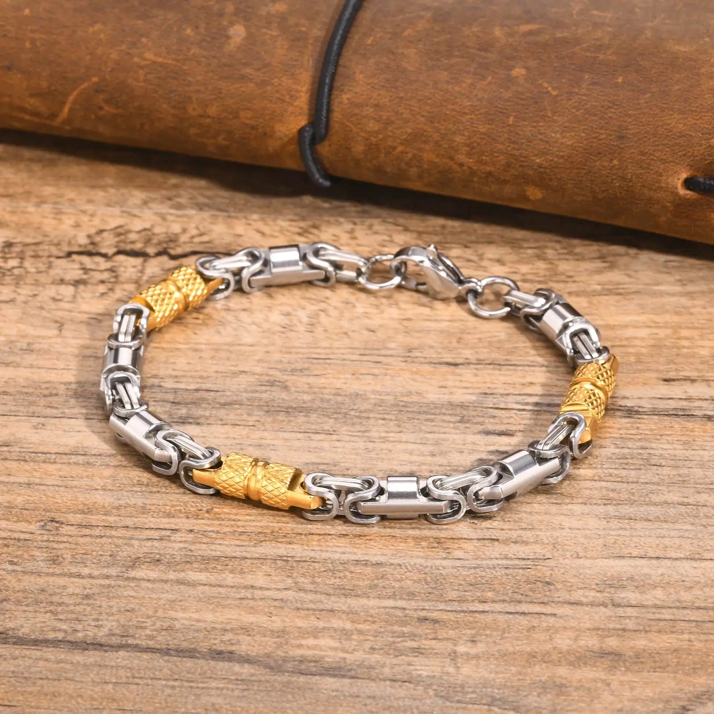 Oxidized Byzantine Chain Bracelet