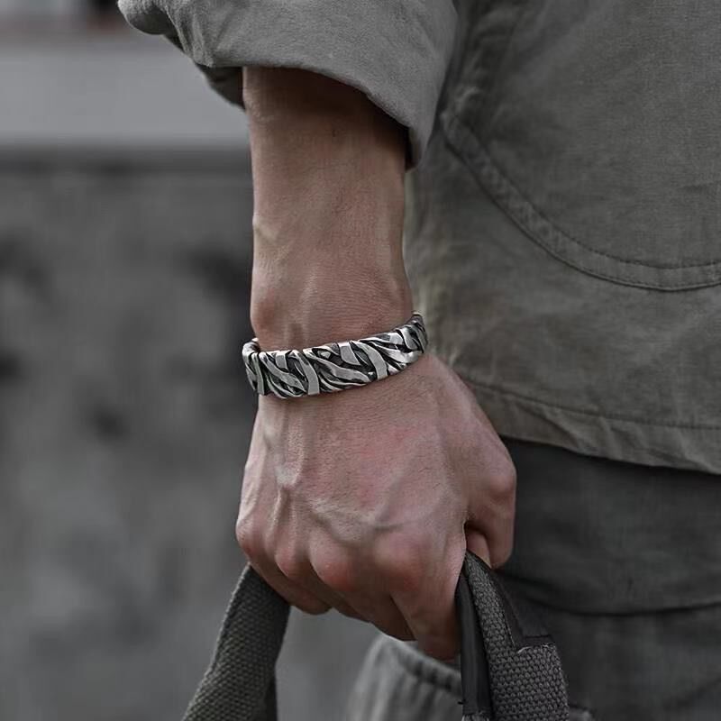 Men Fashion Vintage Casual Party Jewelry Gifts Silver Plated Trend Men Bracelet Simple Twist Braided Bangle Feather Bangle